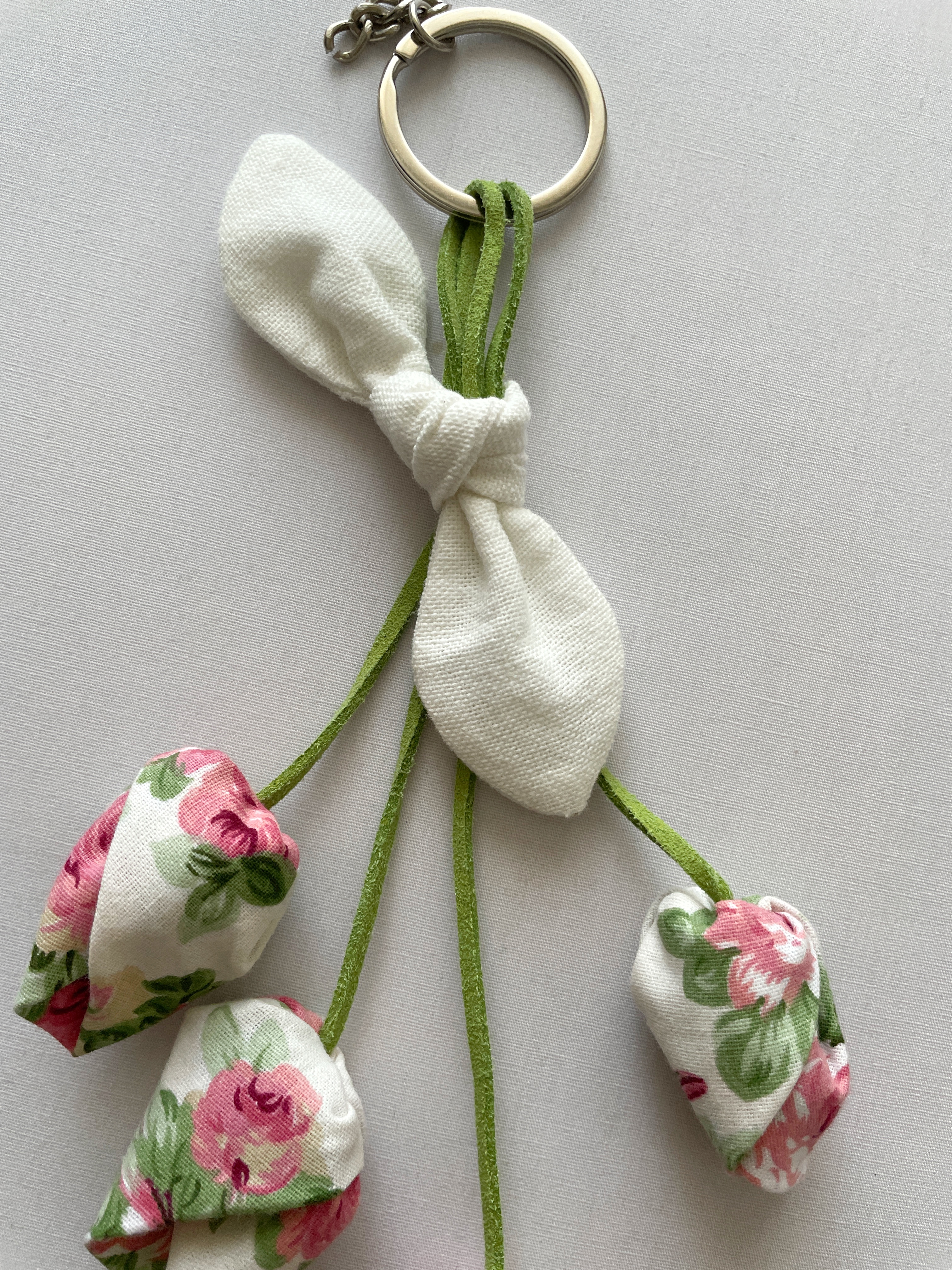 جاکلیدی پارچه ای(غنچه رز)