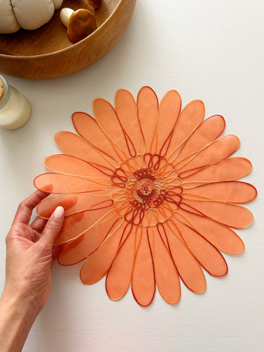 رومیزی دکوراتیو
