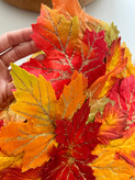 رومیزی برگهای برجسته