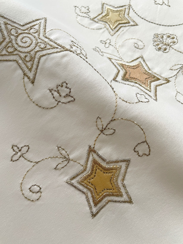 رومیزی گلدوزی و تکه دوزی ستاره