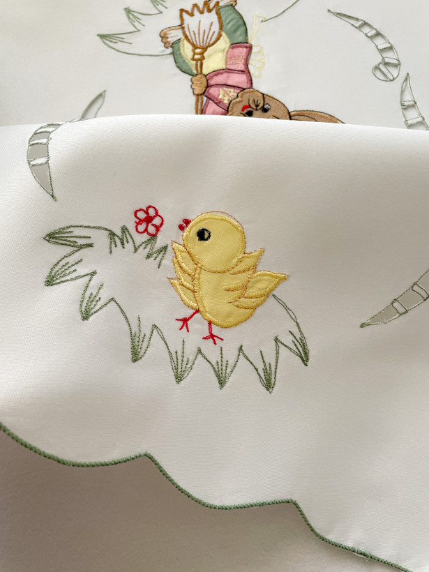 رومیزی گلدوزی و تکه دوزی خرگوش و جوجه