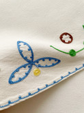رومیزی گلدوزی