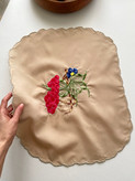 دستمال کتان گلدوزی