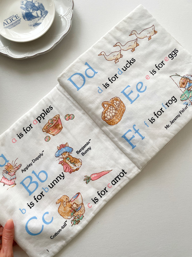 کتاب پارچه ای پیتر خرگوشه